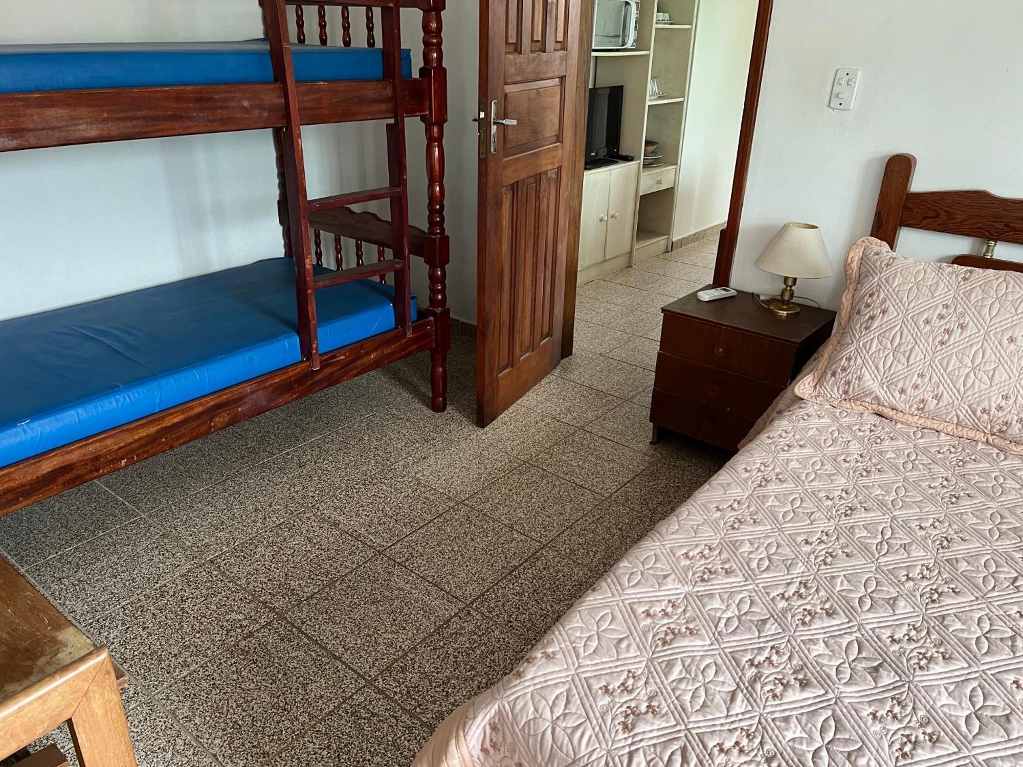 Aptos Familia Com Ar Condicionado Ubatuba Praia Pereque Acu エクステリア 写真
