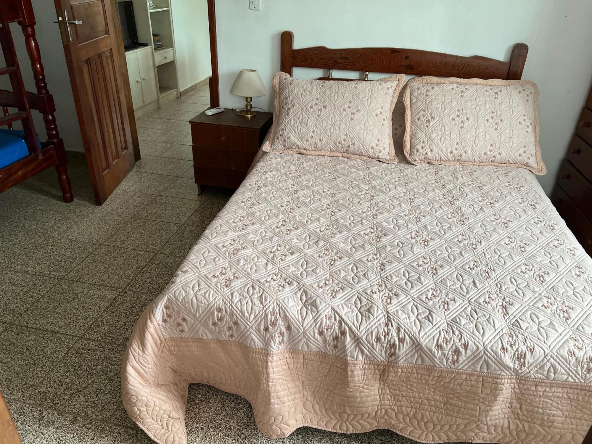 Aptos Familia Com Ar Condicionado Ubatuba Praia Pereque Acu エクステリア 写真