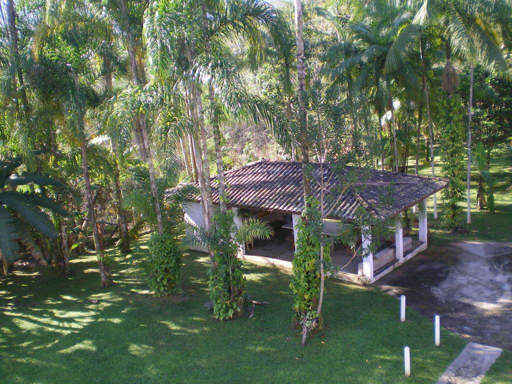 Aptos Familia Com Ar Condicionado Ubatuba Praia Pereque Acu エクステリア 写真