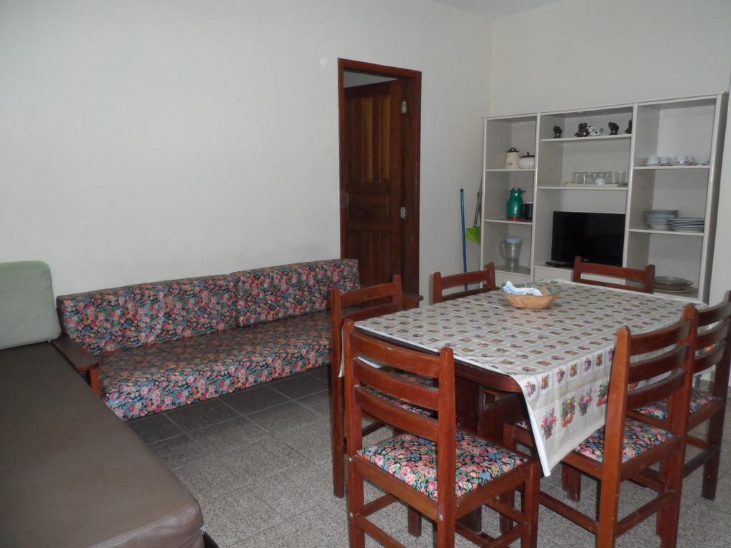 Aptos Familia Com Ar Condicionado Ubatuba Praia Pereque Acu エクステリア 写真