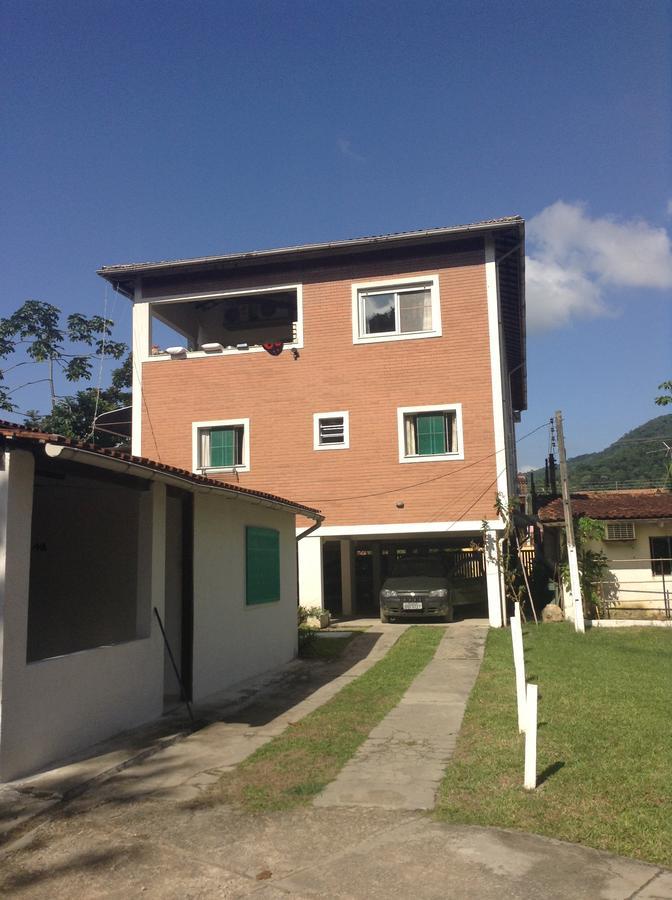 Aptos Familia Com Ar Condicionado Ubatuba Praia Pereque Acu エクステリア 写真
